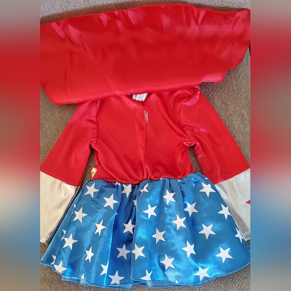 **Last chance!**Wonder Woman infant costume - Picture 4 of 8